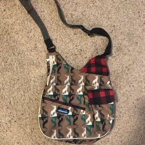 Kavu crossbody purse